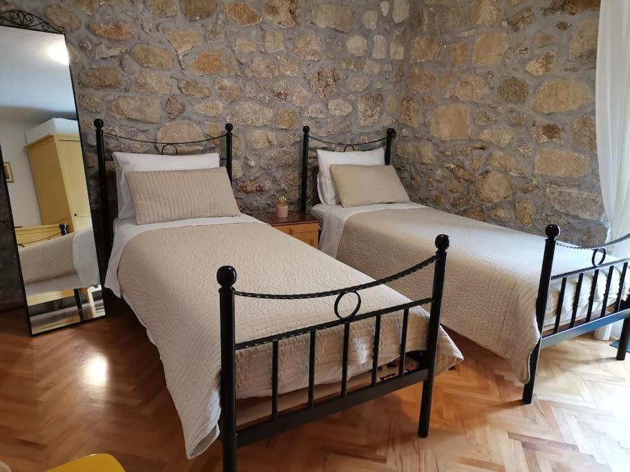 House Marineta - Makarska Promenade Appartement Buitenkant foto